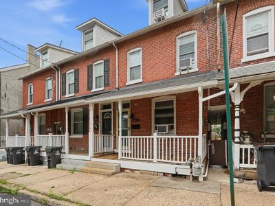 317 Hall St