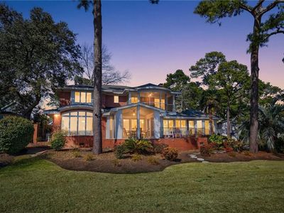 2001 English Cedar Cir