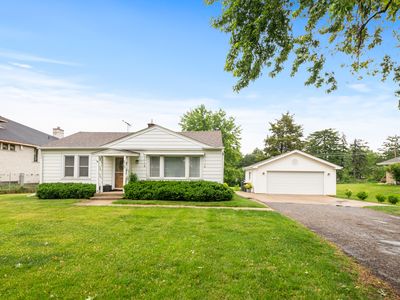 6727 Willow Springs Rd