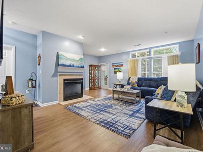 302 Driftwood Ln #302