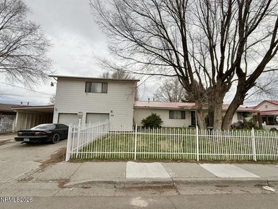 459 S 9th St