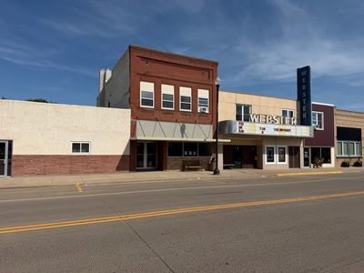 708 Main St