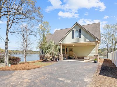 836 S Steel Bridge Rd