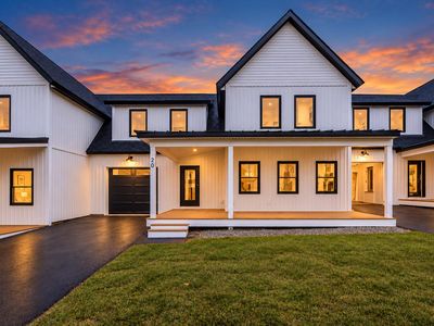 20 Fairway Commons Drive #2
