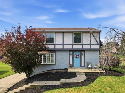 320 Celestial Dr