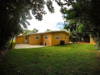 708 S 12th St Street