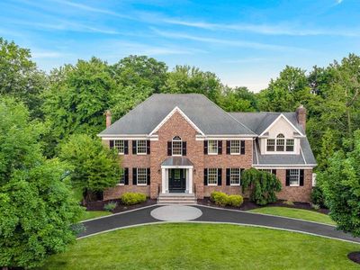 312 Sawmill Ln