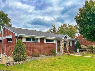 139 Delaware Dr