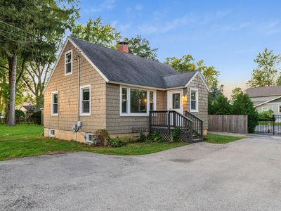 254 W Main St