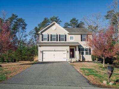 566 Justin Dr