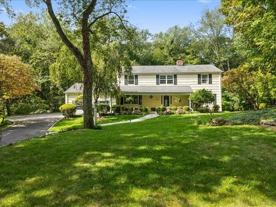 23 Ethan Allen Lane