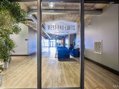4100 Forest Park Ave APT 304