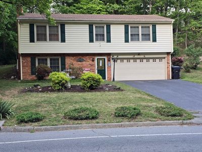 3123 Green Ridge Rd