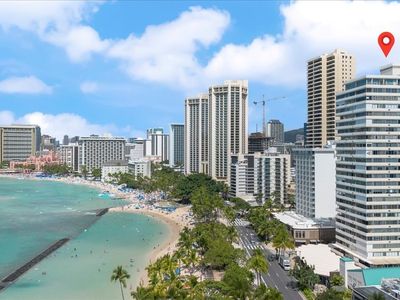 2500 Kalakaua Ave APT 2203