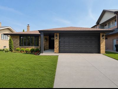 8702 W Bruce Dr