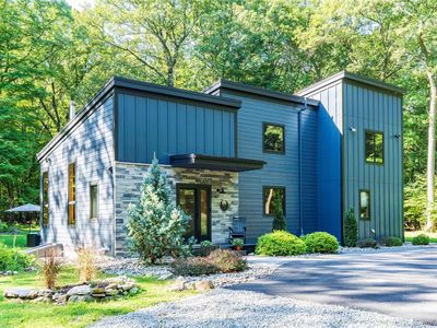 105 Iron Mountain Road