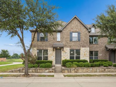 5340 Locust Dr