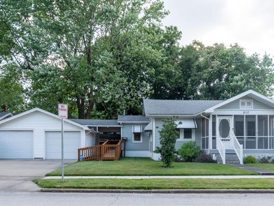 217 S Pickwick Avenue