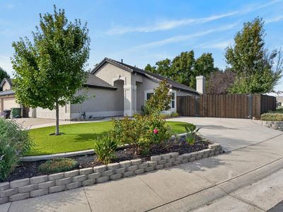 8825 Alder Grove Pl