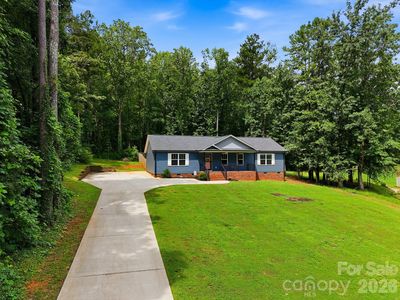 1385 Ebenezer Rd