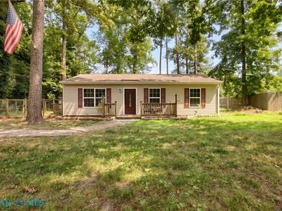 8568 Poplar Springs Dr