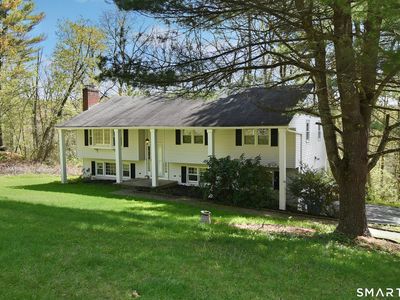 Property at 12 Crane Place, Simsbury, CT