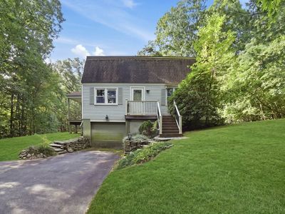 Property at 100 Purgatory Rd, Sutton, MA