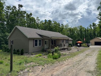 11085 Hillview Trl