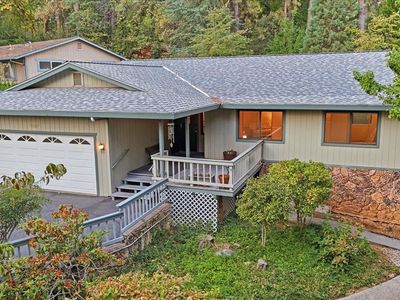 11589 Ragan Way