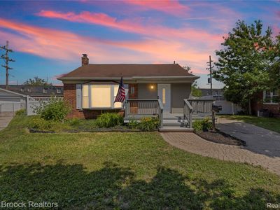 1122 Symes Ct
