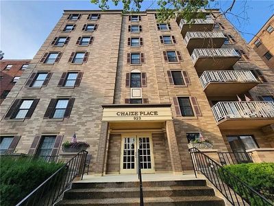 923 California Ave #605-606