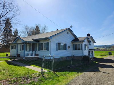 3415 Highway 6