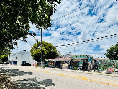 3510 NW 2nd Ave
