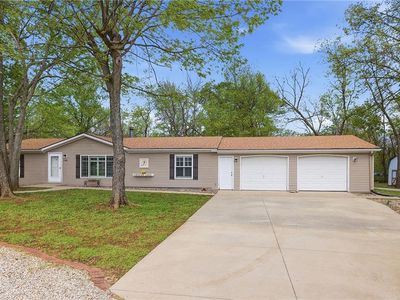 9 Poplar Ln
