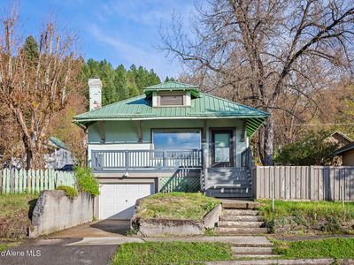 121 Kellogg Ave