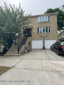418 Livermore Ave