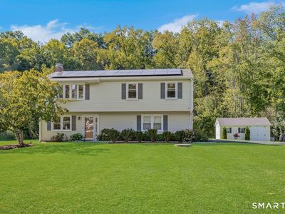 Property at 40 Greenridge Drive, Brookfield, CT