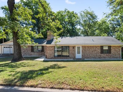 1702 Lazy U Dr