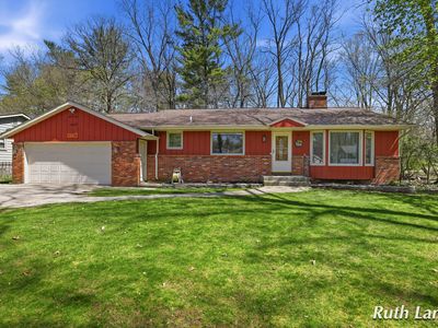 Property at 4738 Cranwood Ave SW, Wyoming, MI