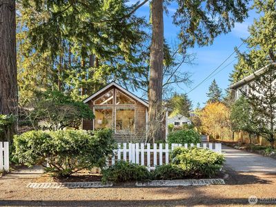 14333 Dayton Avenue N