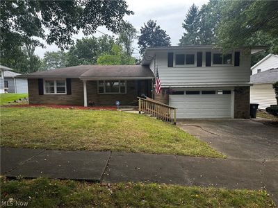182 Wayne Ave