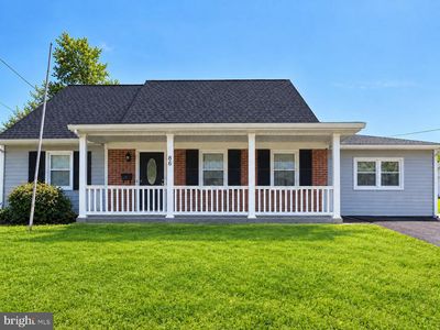 86 Medford Ln