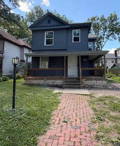 Property at 1105 SW Western Ave, Topeka, KS