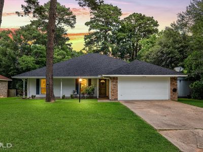 914 Edgefield Dr