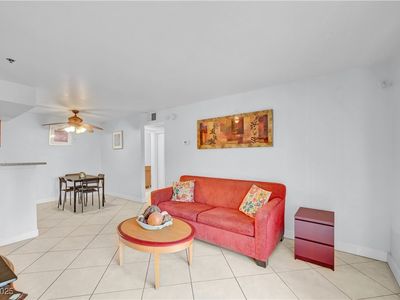 4200 S Valley View Blvd UNIT 1014