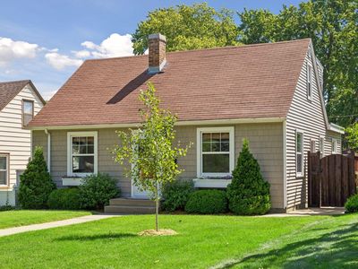 Property at 2733 Georgia Ave S, Saint Louis Park, MN