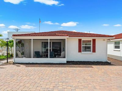 6154 Midnight Pass Rd #B1