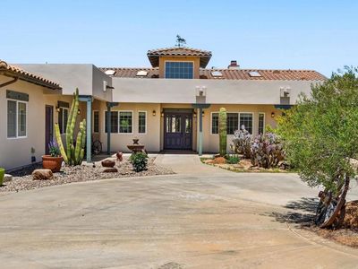 25280 Paseo De Caballo