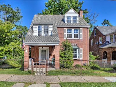 210 Tremont Ave