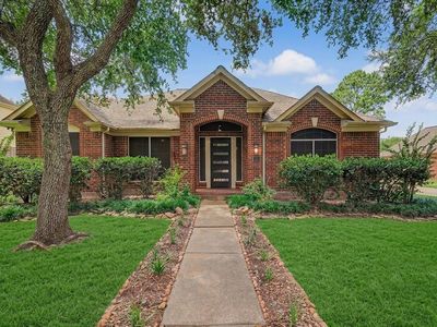 1210 Bob White Dr
